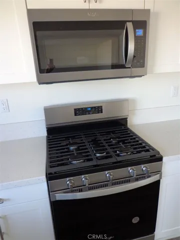 555 Qeweewish Avenue, San Jacinto, California 92582