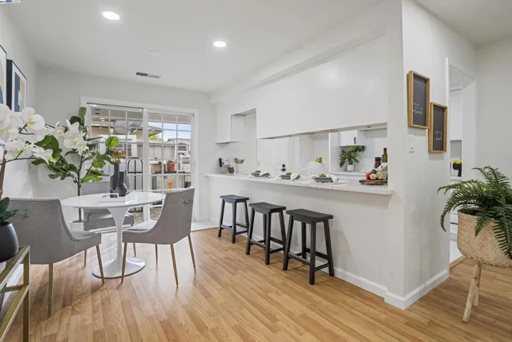 6254 Cedar Blvd, Newark, California 94560