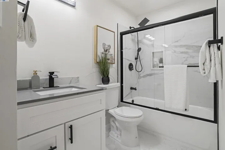 6254 Cedar Blvd, Newark, California 94560