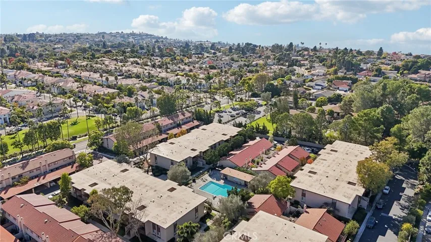 5947 Armaga Spring Road L, Rancho Palos Verdes, California 90275