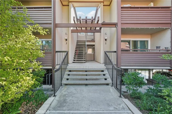5947 Armaga Spring Road L, Rancho Palos Verdes, California 90275