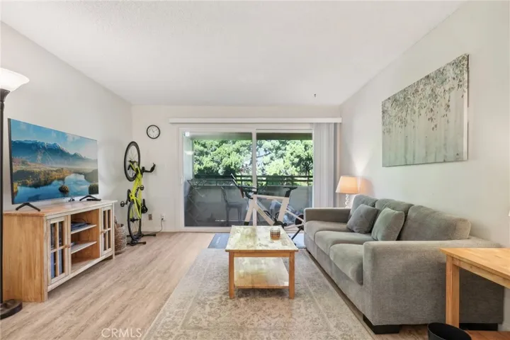 5947 Armaga Spring Road L, Rancho Palos Verdes, California 90275
