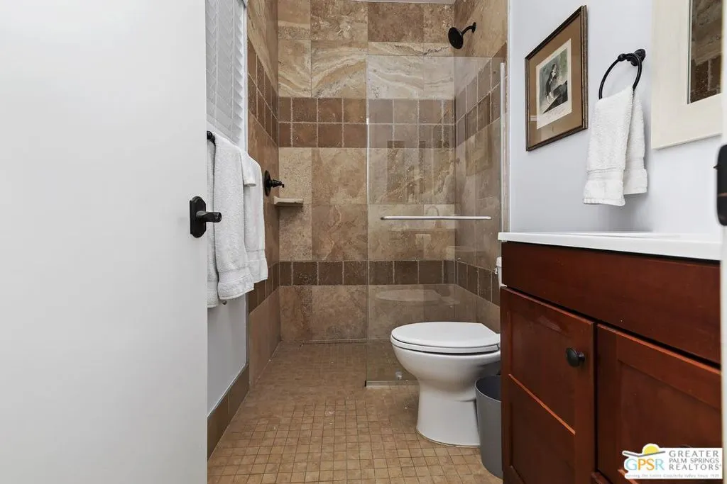 535 E Via Colusa, Palm Springs, California 92262 home-pic-27