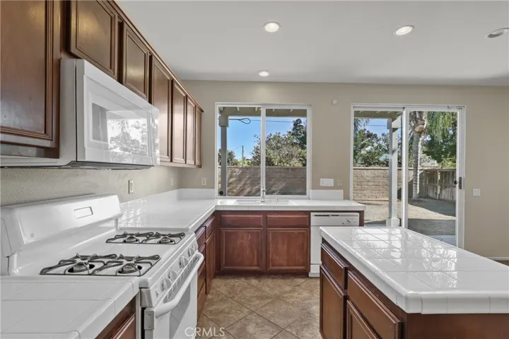 29250 Castlewood Drive, Menifee, California 92584