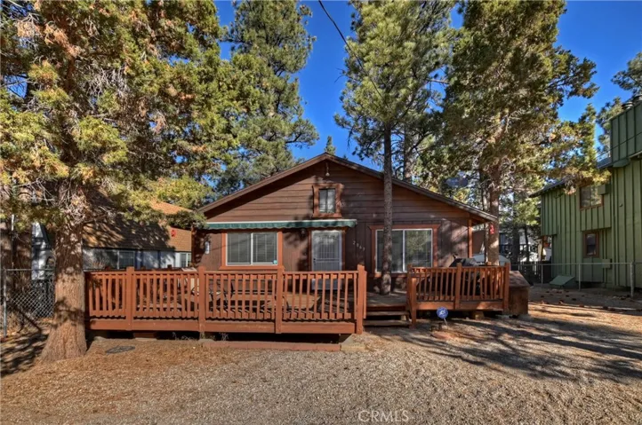 2063 8th Lane, Big Bear City, California 92314