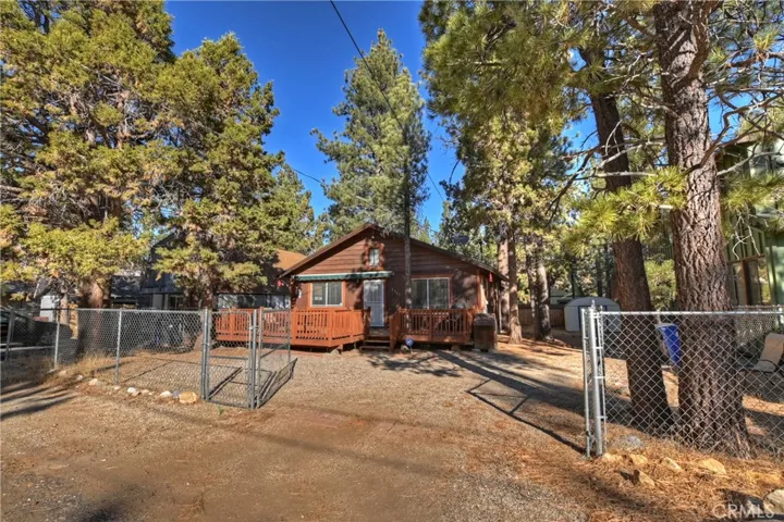 2063 8th Lane, Big Bear City, California 92314