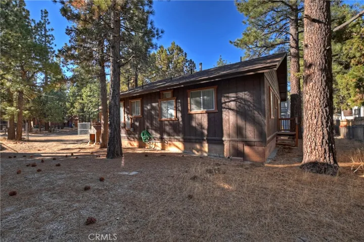 2063 8th Lane, Big Bear City, California 92314