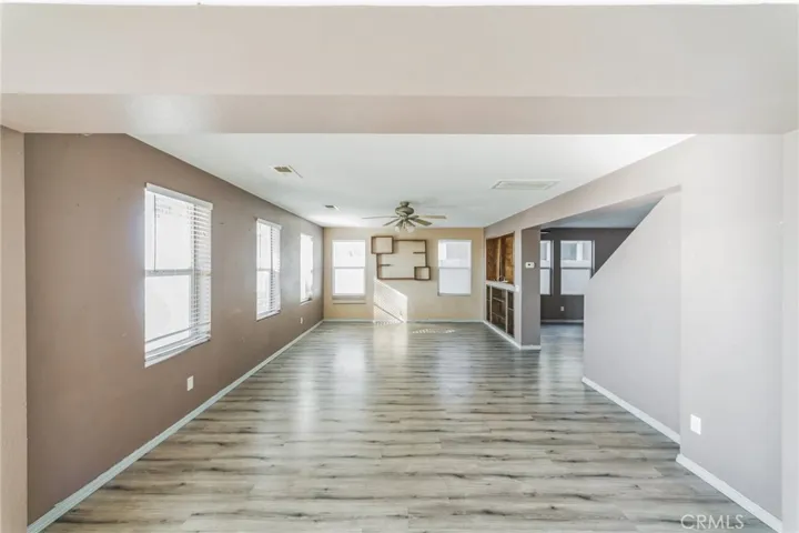 547 Gloriosa Avenue, Perris, California 92571