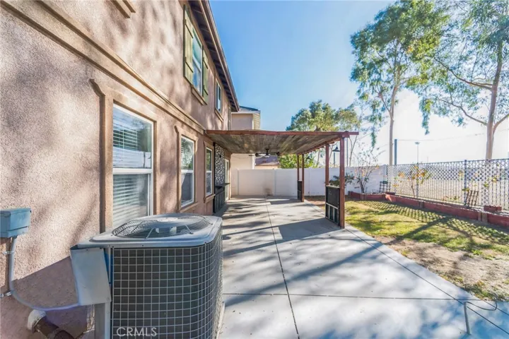547 Gloriosa Avenue, Perris, California 92571