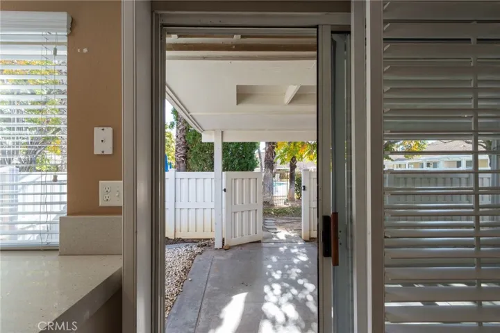 6170 Wingfoot Avenue, Banning, California 92220