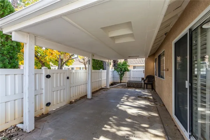 6170 Wingfoot Avenue, Banning, California 92220