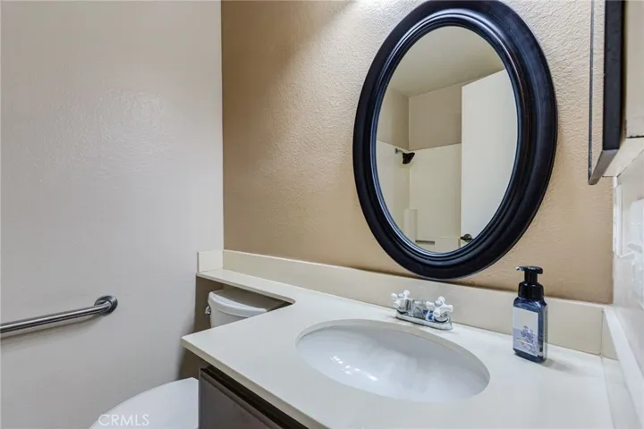 6170 Wingfoot Avenue, Banning, California 92220