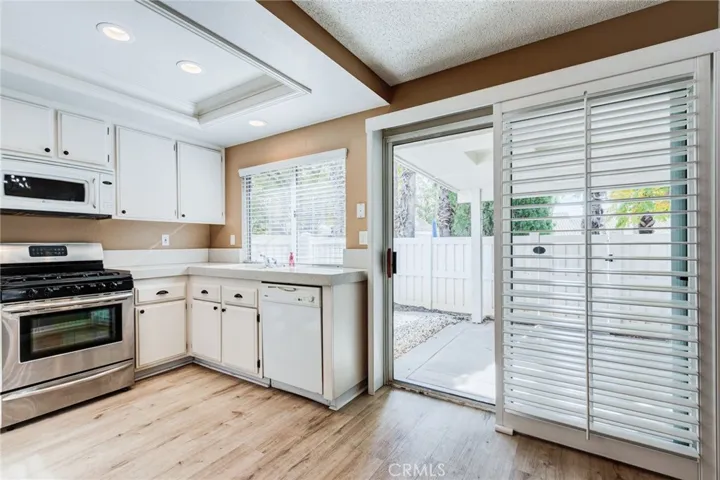 6170 Wingfoot Avenue, Banning, California 92220