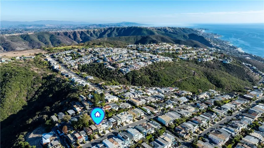 1164 Miramar Street, Laguna Beach, California 92651