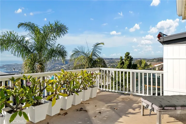1164 Miramar Street, Laguna Beach, California 92651