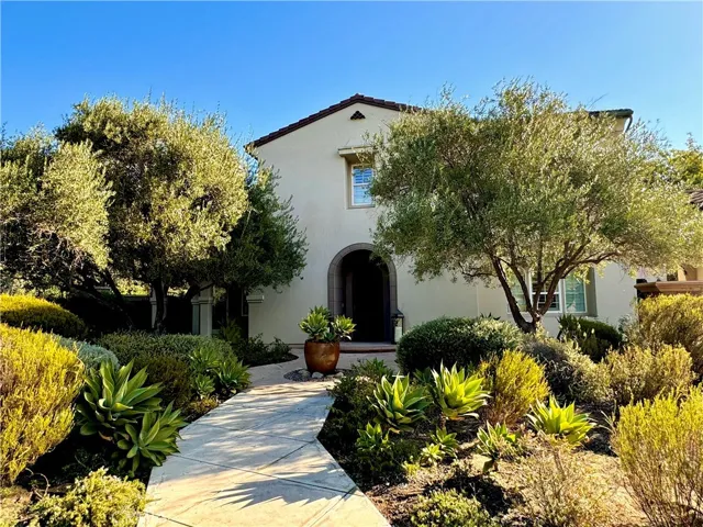 27562 Calle De La Rosa, San Juan Capistrano, California 92675