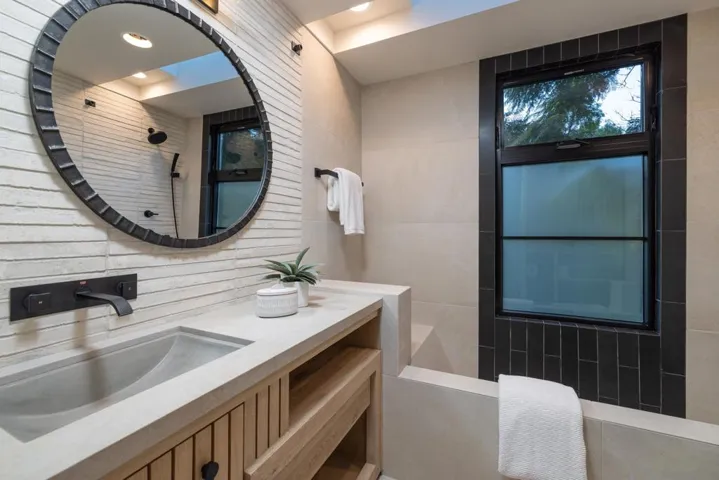 4954 Sun Valley Rd, Del Mar, California 92014