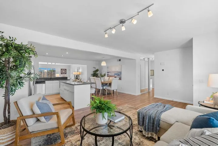 10911 New Salem Ct, San Diego, California 92126