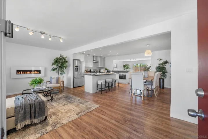 10911 New Salem Ct, San Diego, California 92126