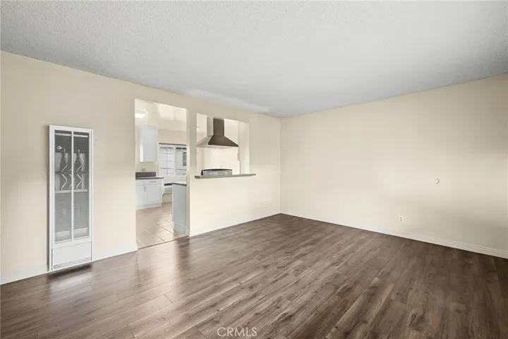 221 W Dexter Street, Covina, California 91723