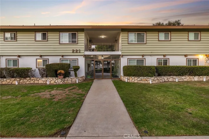 221 W Dexter Street, Covina, California 91723