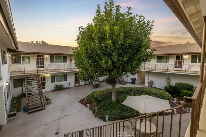 221 W Dexter Street, Covina, California 91723