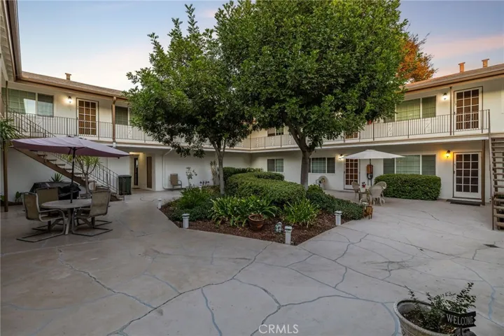 221 W Dexter Street, Covina, California 91723