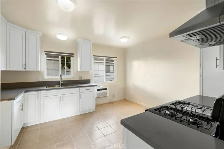 221 W Dexter Street, Covina, California 91723