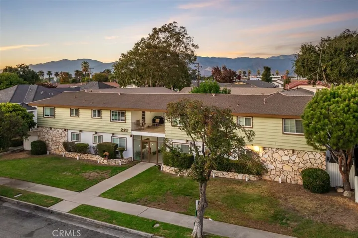 221 W Dexter Street, Covina, California 91723