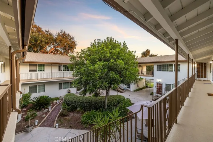 221 W Dexter Street, Covina, California 91723