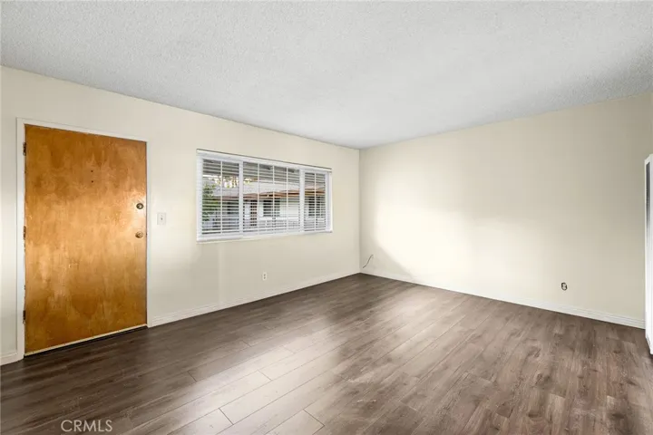 221 W Dexter Street, Covina, California 91723