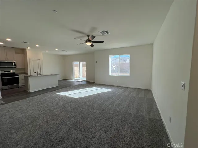 12347 Bear Ridge Way, Victorville, California 92392