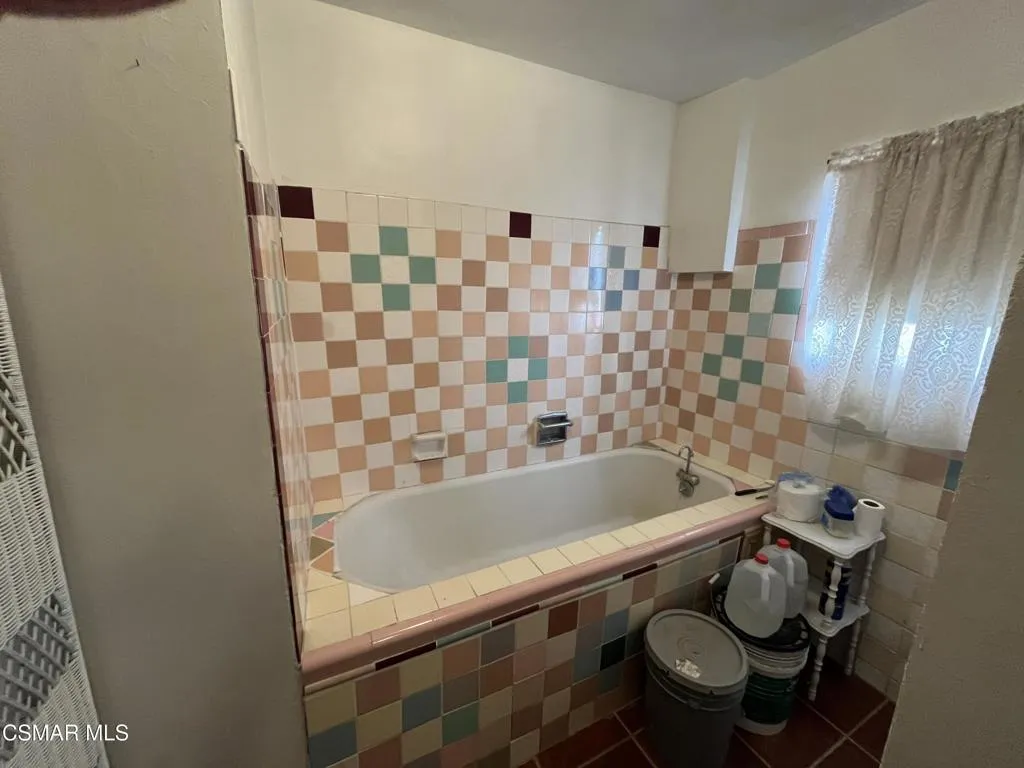 55777 Lantana Street, Lucerne Valley, California 92356 home-pic-9