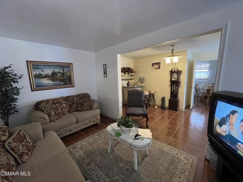 55777 Lantana Street, Lucerne Valley, California 92356 home-pic-20
