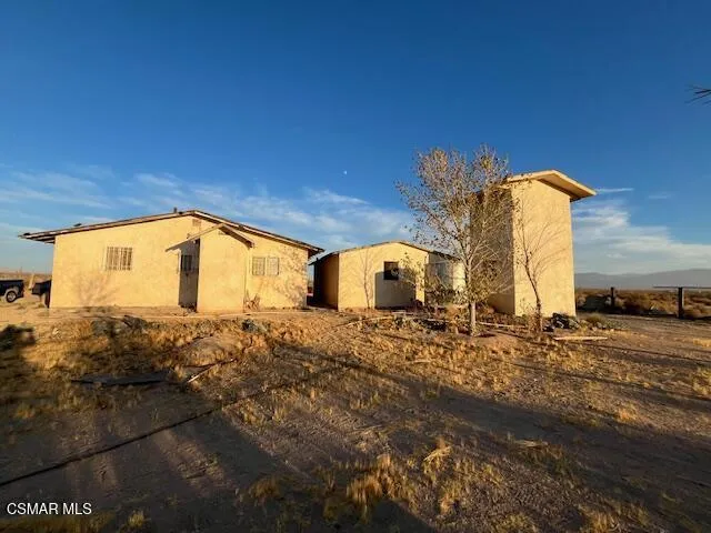 55777 Lantana Street, Lucerne Valley, California 92356 home-pic-0
