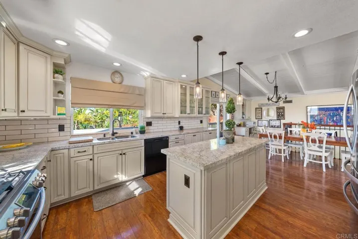 10340 Madrid Way, Spring Valley, California 91977