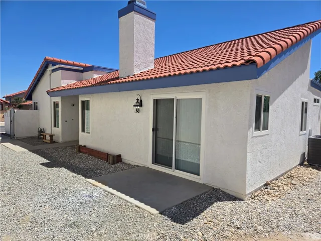 16263 Tokay Street, Victorville, California 92395
