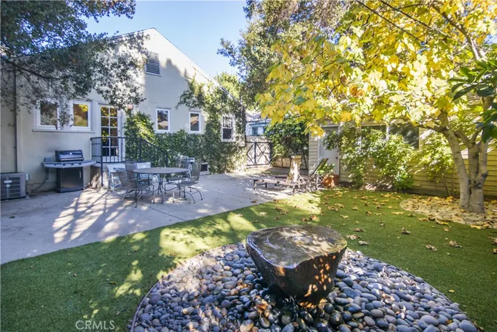 909 Magnolia Street, South Pasadena, California 91030
