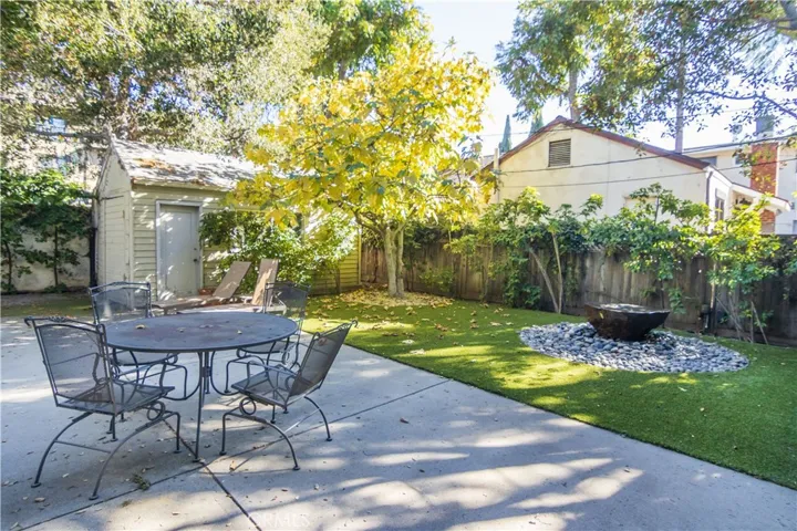 909 Magnolia Street, South Pasadena, California 91030