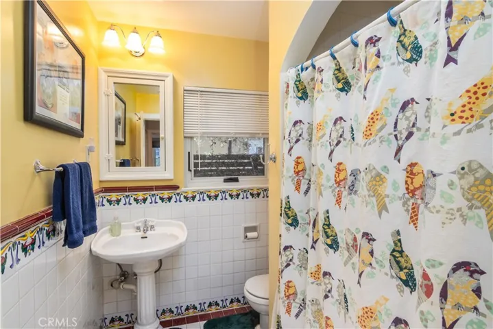 909 Magnolia Street, South Pasadena, California 91030
