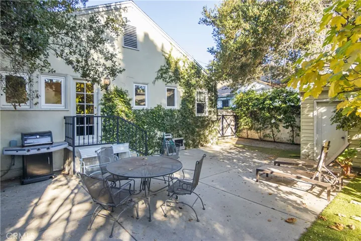 909 Magnolia Street, South Pasadena, California 91030