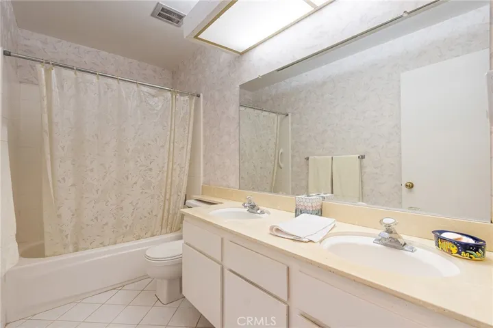 22123 James Alan Circle, Chatsworth, California 91311