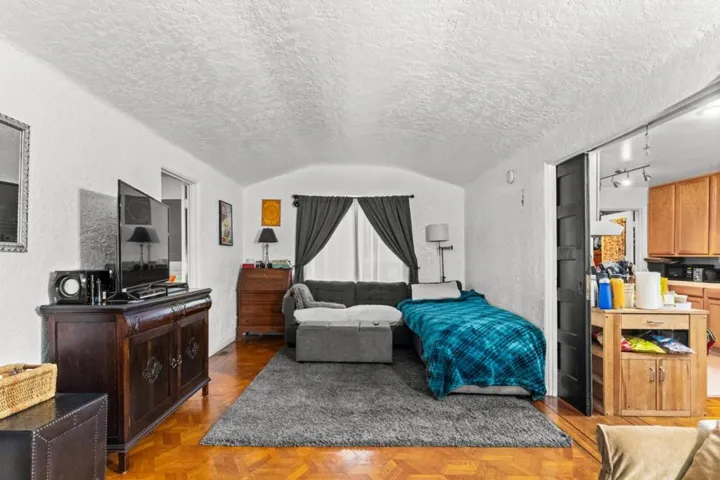227229 Bancroft Road, Burlingame, California 94010