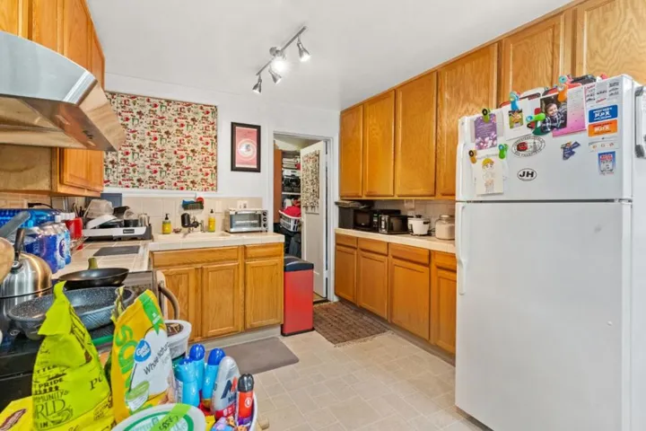 227229 Bancroft Road, Burlingame, California 94010