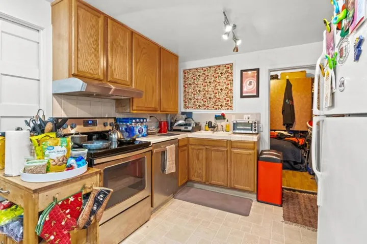 227229 Bancroft Road, Burlingame, California 94010