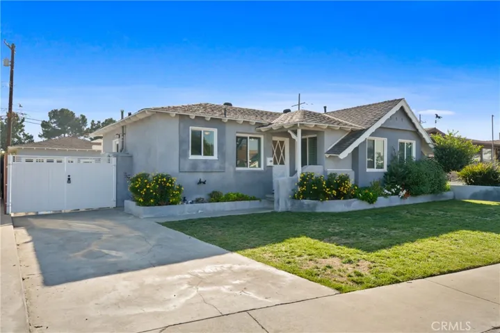 privacy gate with long driveway