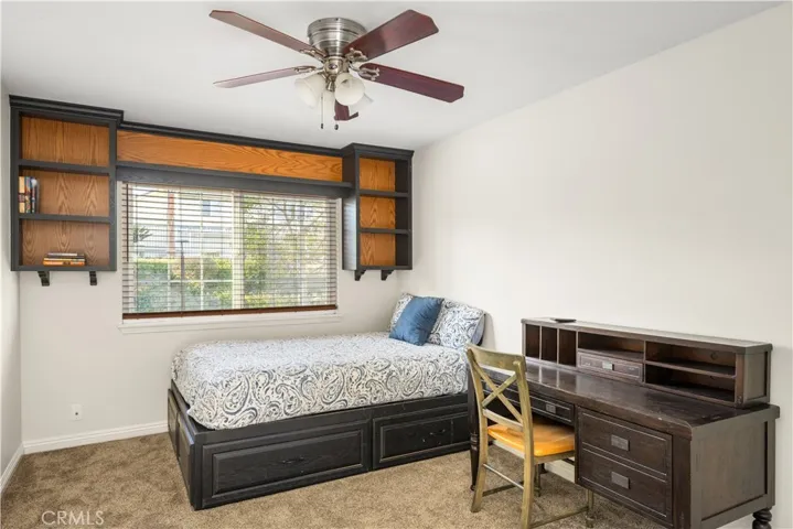Upstairs secondary bedroom