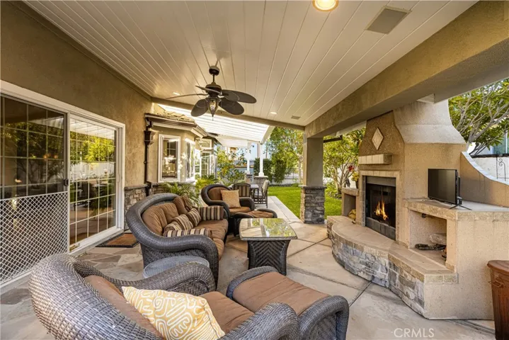 Covered patio off the family room