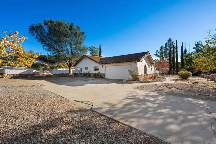 16273 Arena Drive, Ramona, California 92065