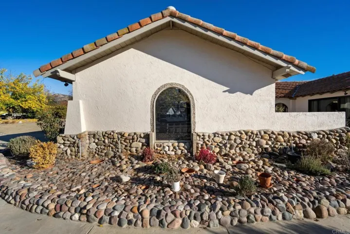 16273 Arena Drive, Ramona, California 92065